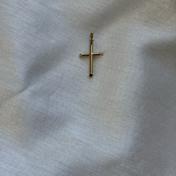 Timeless 10k Real Solid Yellow Gold Cross Pendant - Picture 5 of 8